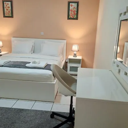 Modern Apartament 2 In Apartment