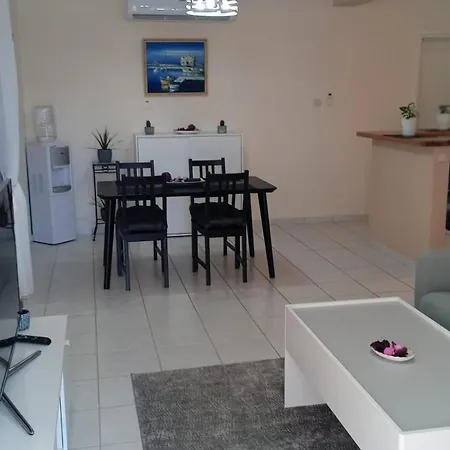 Apartment Modern Apartament 2 In Paphos